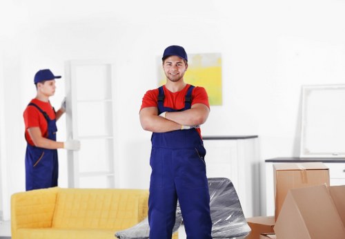 Removals and storage services in Hanwell with moving boxes and transport support