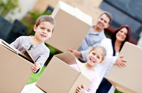 Efficient removals and storage in Hanwell for domestic and commercial needs